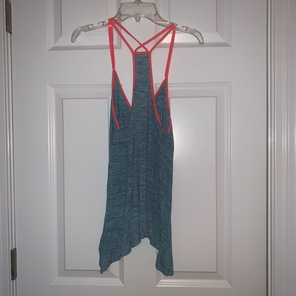 Tank top - Picture 2 of 3